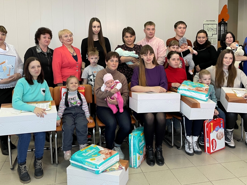 Все новорожденные Каларского округа в Zабайкалье получат подарок «С заботой о будущем»